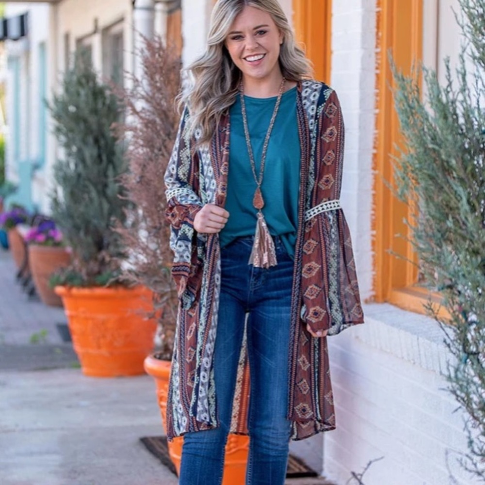 The headliner kimono